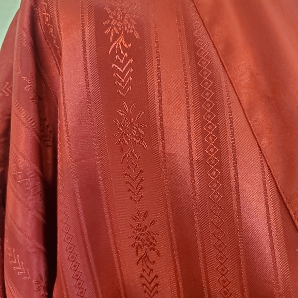 VICTORIA'S SECRET GOLD LABEL Vintage ruby red embossed Robe! Size Small. - Picture 6 of 8
